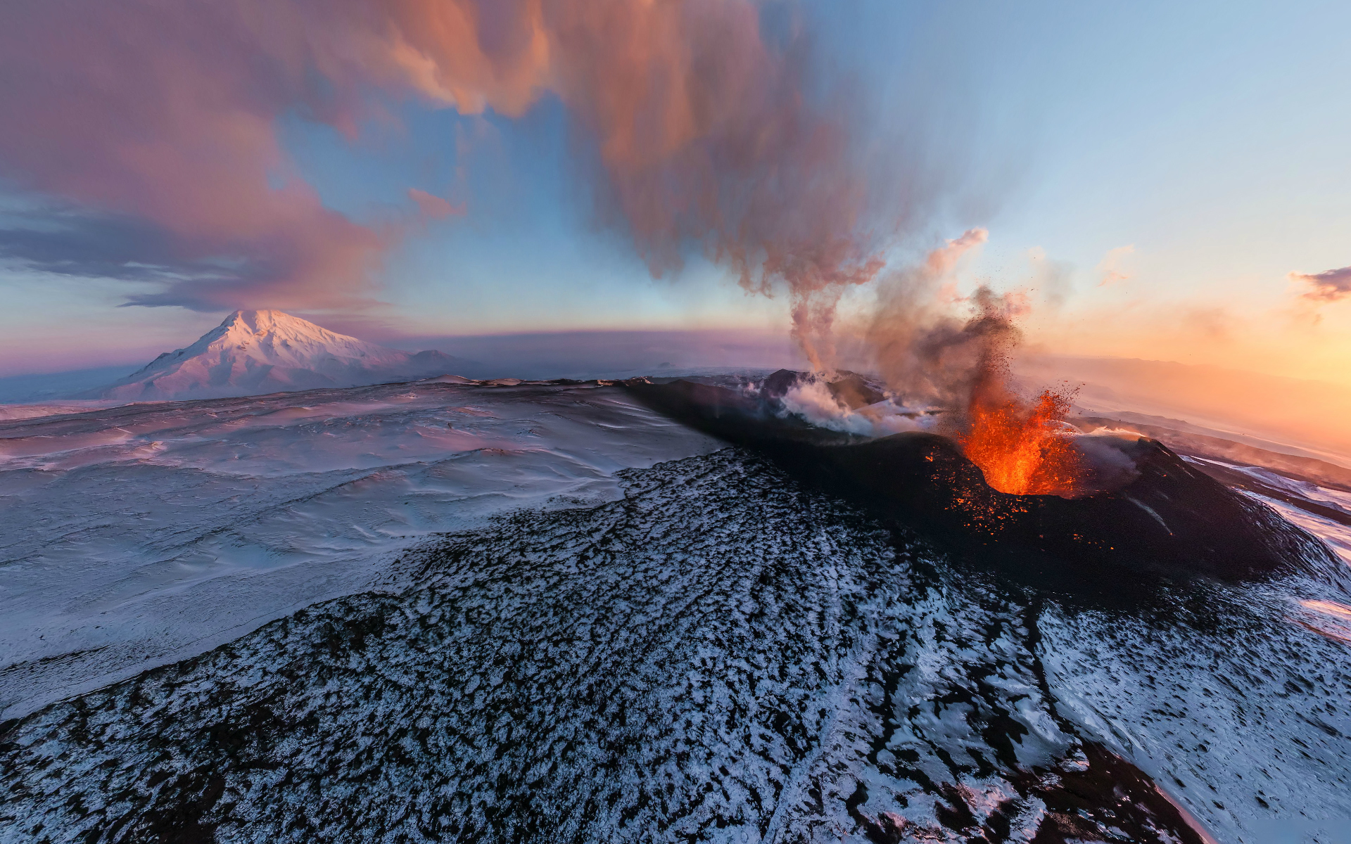 Вулкан Эребус извержение 2011